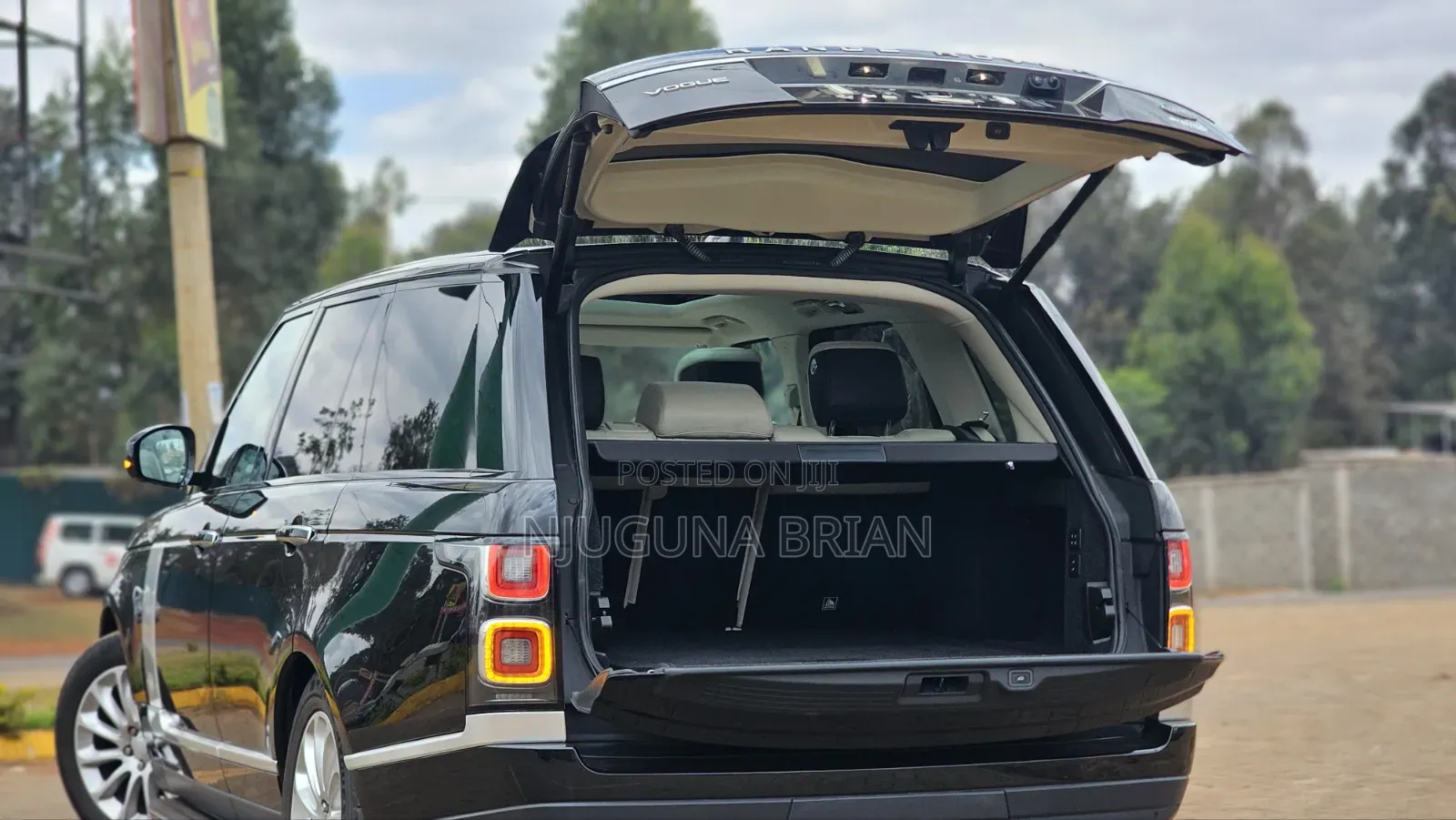 Land Rover Range Rover Vogue 2019 Black