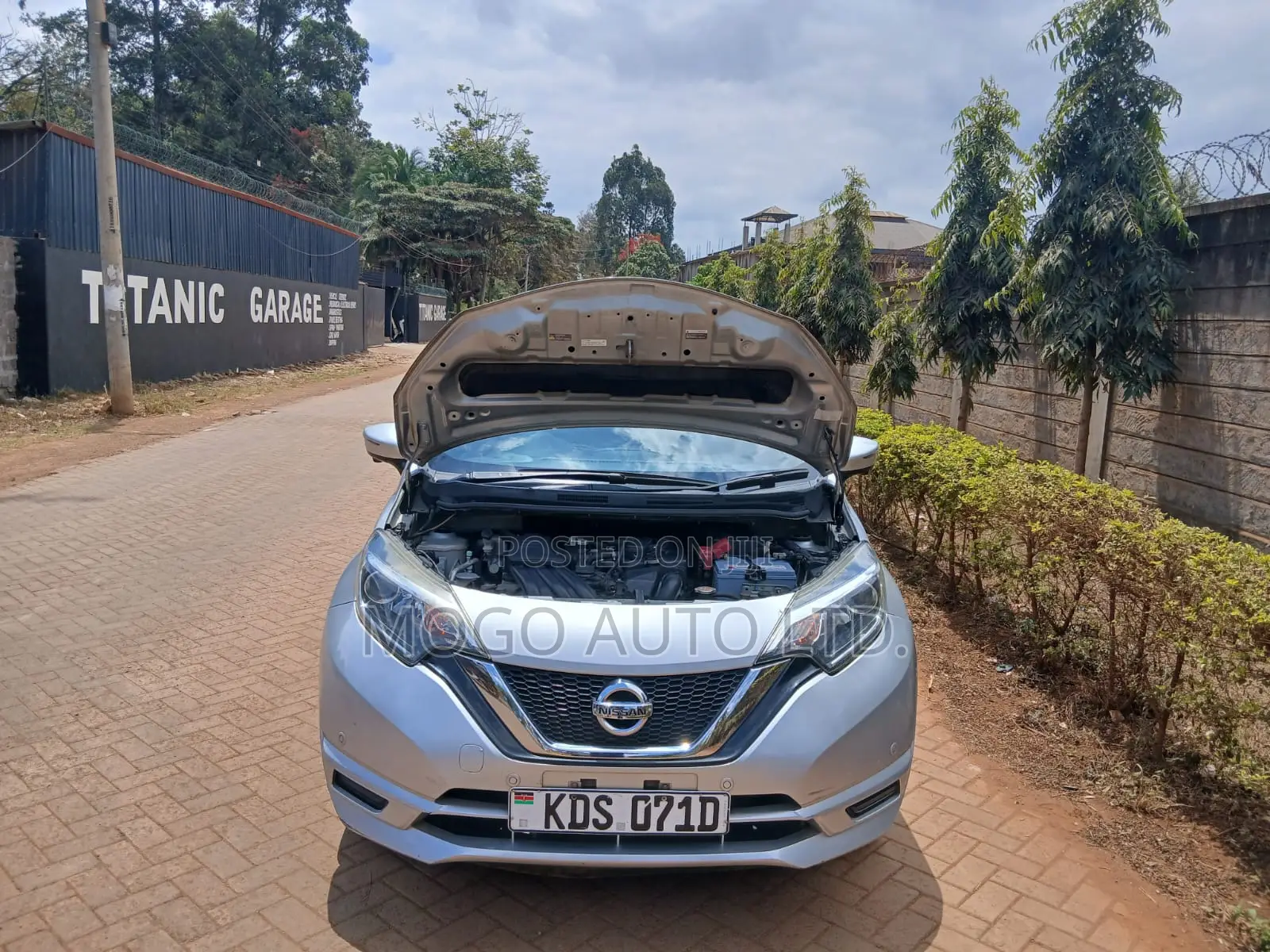 Nissan Note 2017 Silver