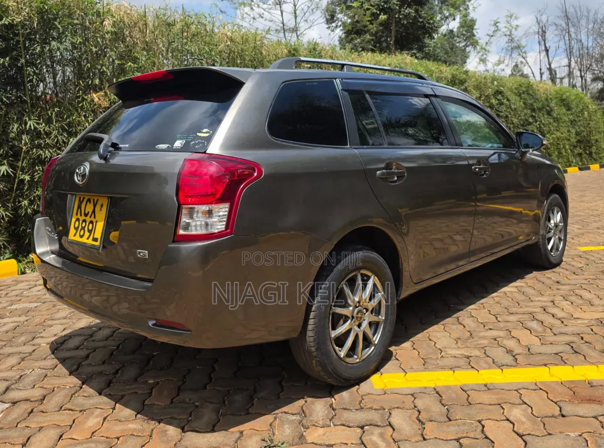 Toyota Corolla Fielder 2014 Gray