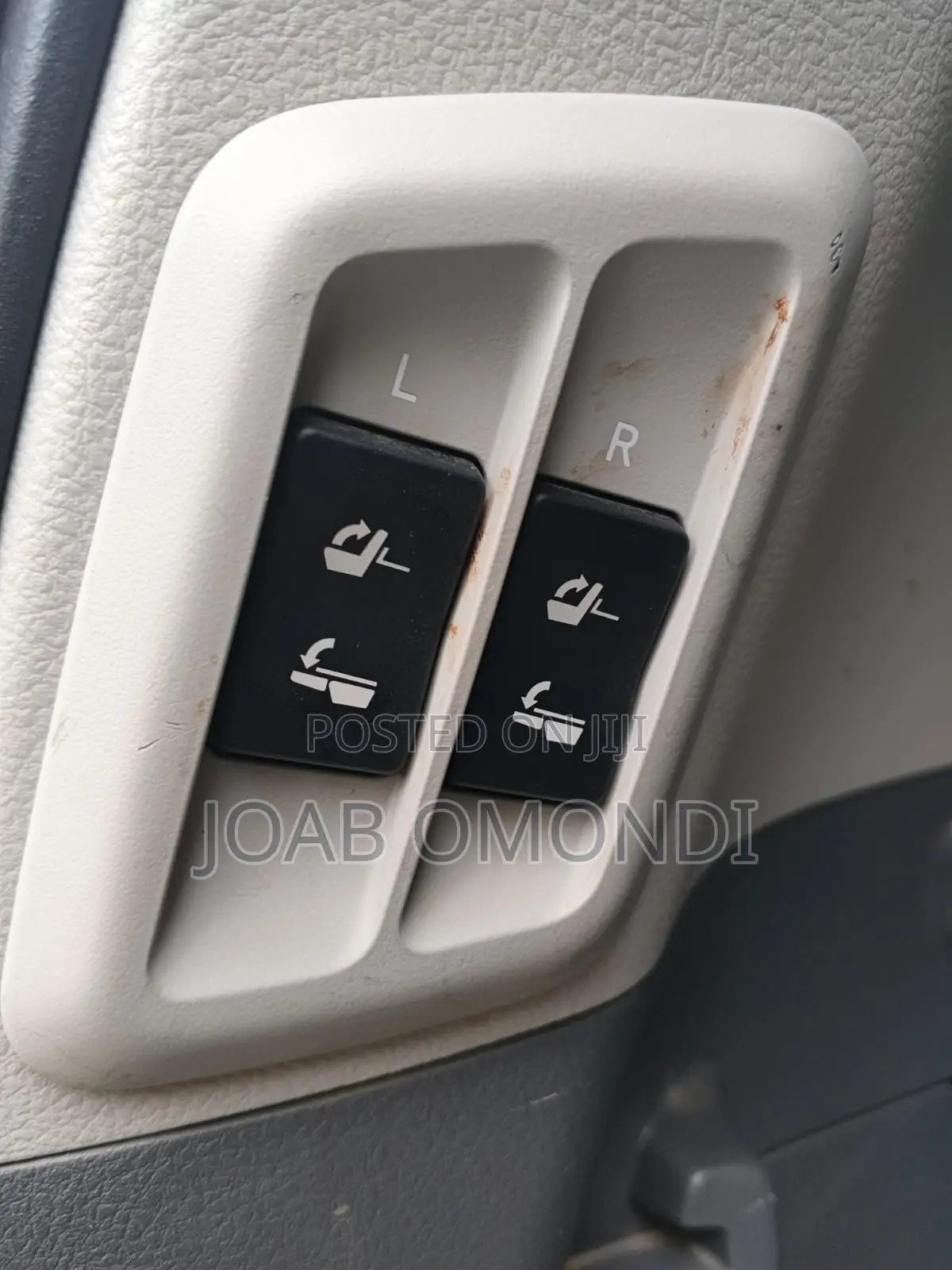 Toyota Land Cruiser Prado 2.7 i 2012 Gray