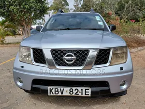 Nissan Navara 2.5 Automatic 2006 Silver