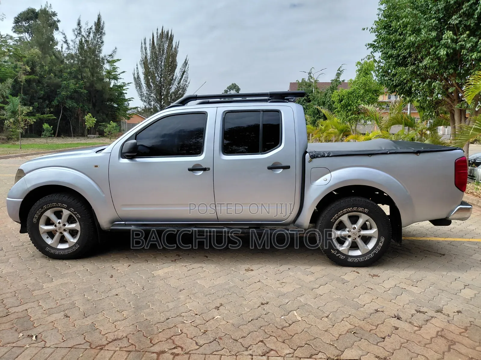 Nissan Navara 2.5 Automatic 2006 Silver