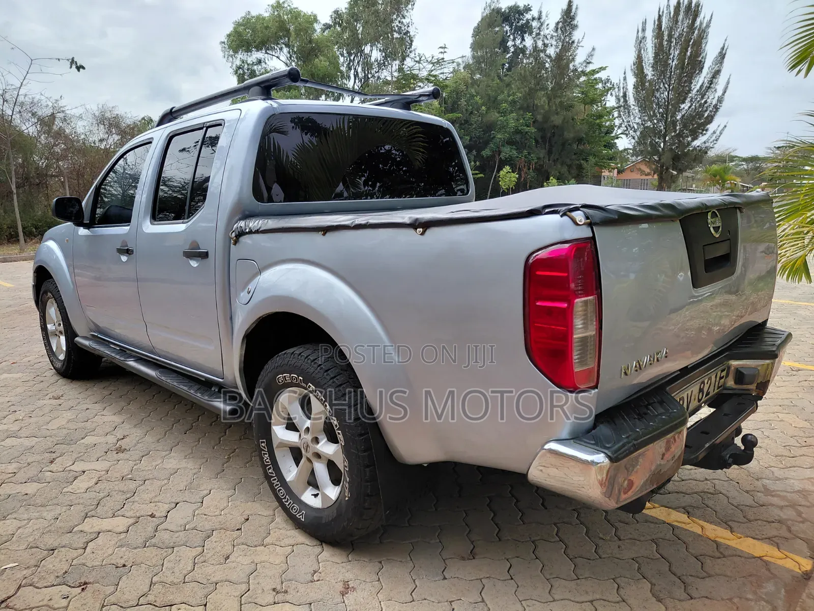 Nissan Navara 2.5 Automatic 2006 Silver