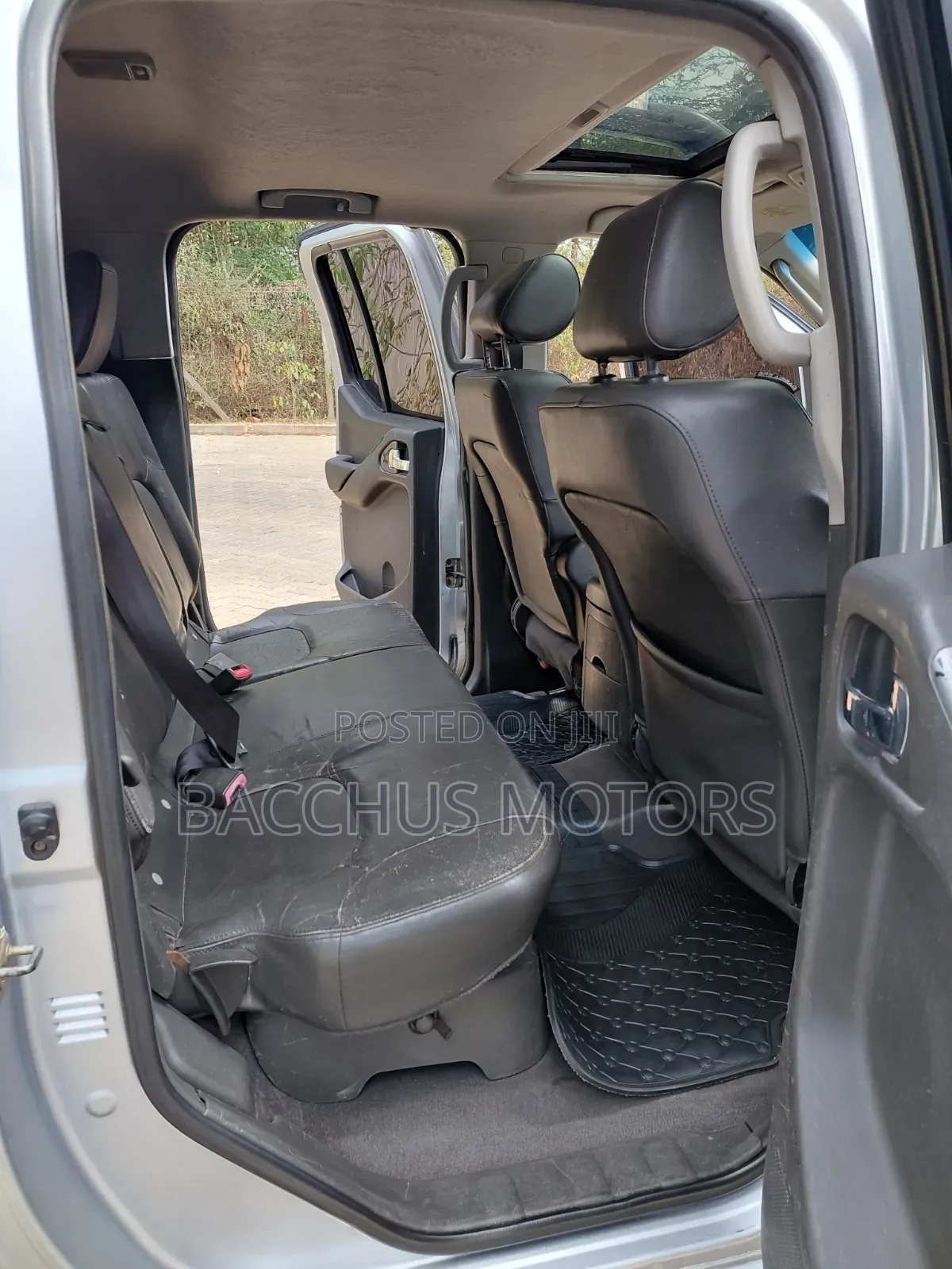 Nissan Navara 2.5 Automatic 2006 Silver