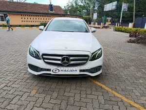Mercedes-Benz E200 2016 White