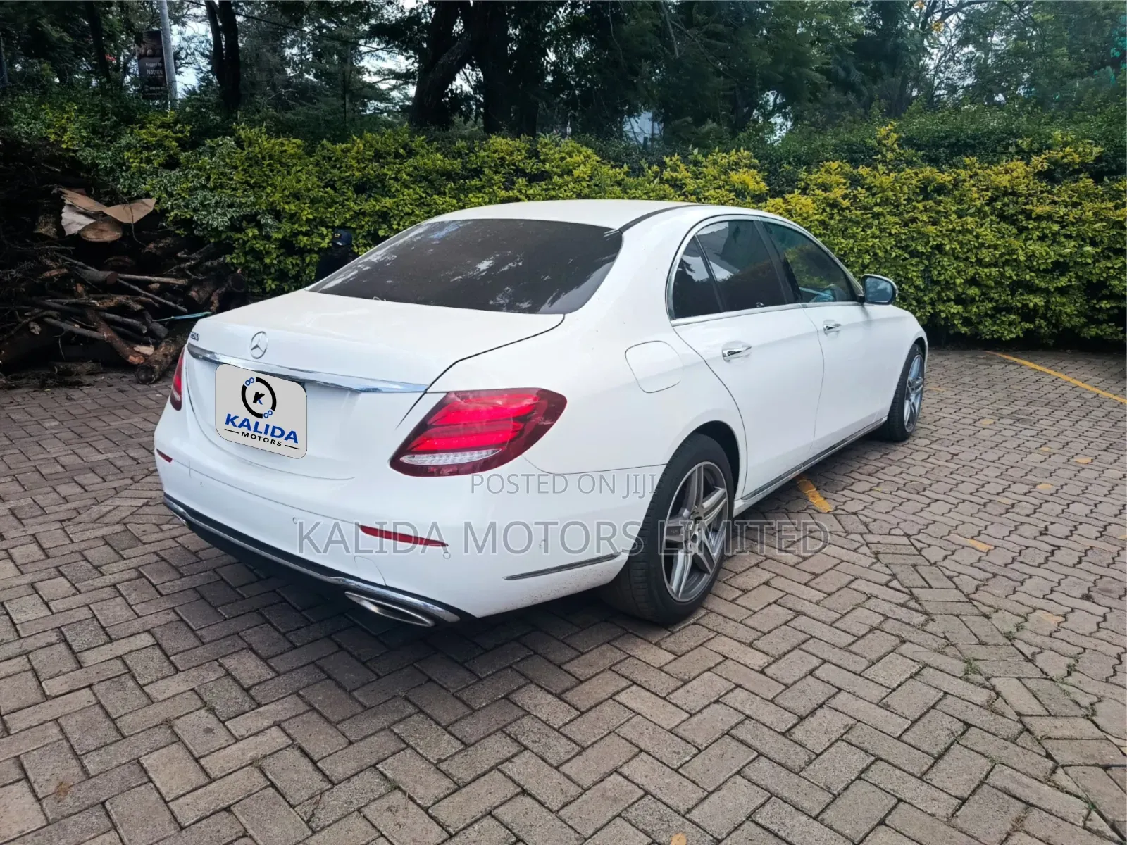 Mercedes-Benz E200 2016 White