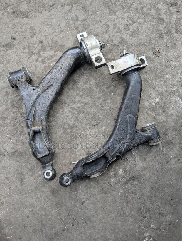 Toyota Mark X Control Arms.