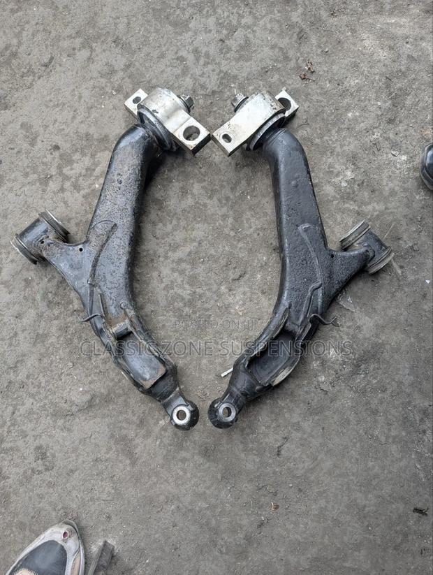 Toyota Mark X Control Arms. - thumbnail 2