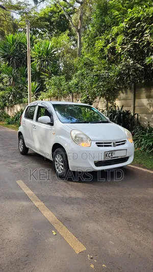 Toyota Passo 1.0 FWD 2012 White