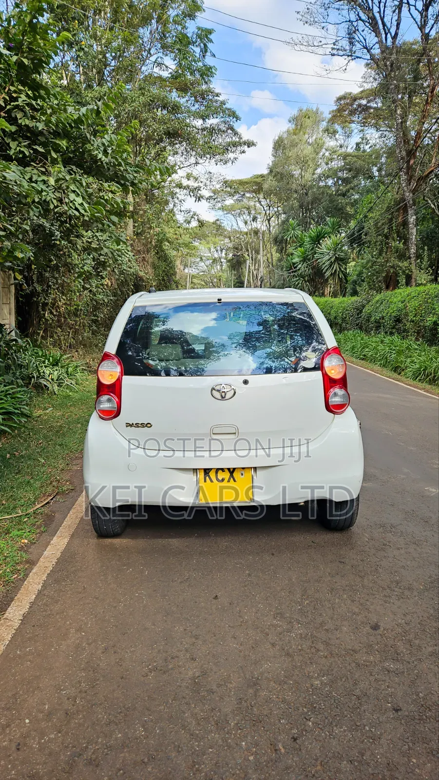 Toyota Passo 1.0 FWD 2012 White