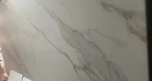 Beverly Fish Maw Gold Sintered Stone
