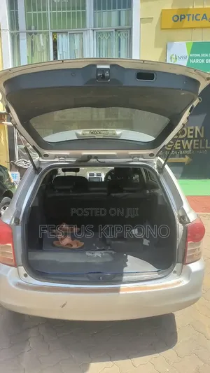 Toyota Corolla Fielder 1.5 Petrol FWD 2010