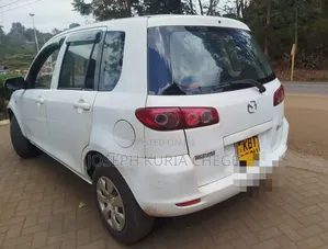 Mazda Demio 2004 White