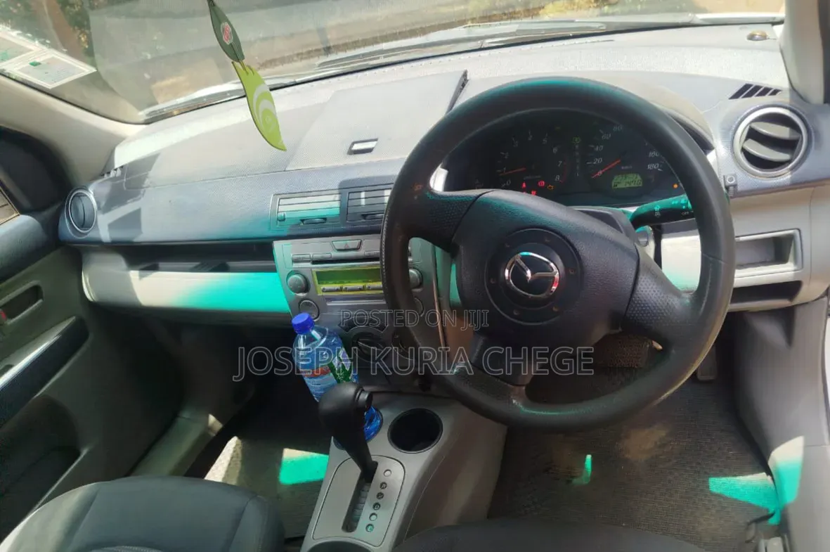 Mazda Demio 2004 White