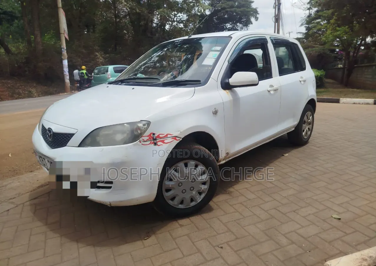 Mazda Demio 2004 White