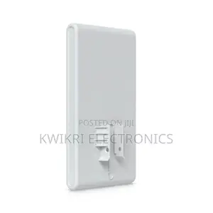 Ubiquiti U6 Mesh Pro Indoor/Outdoor WiFi 6 AP With 4 Spatial Streams