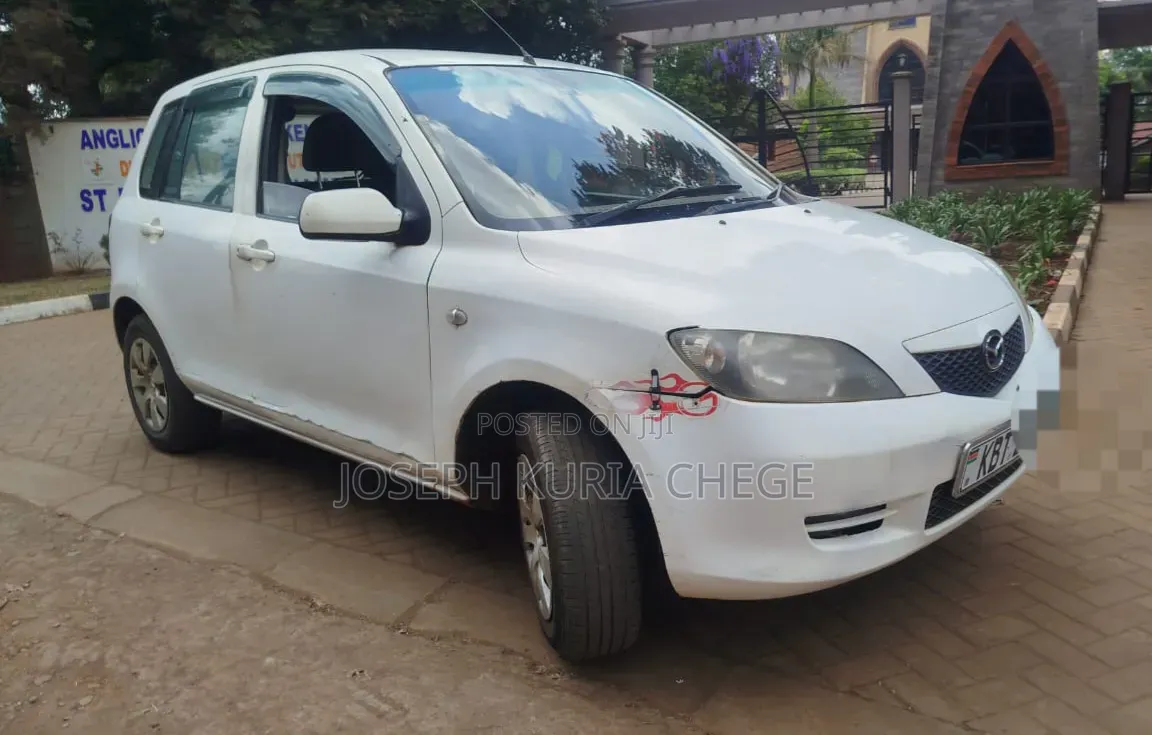 Mazda Demio 2004 White