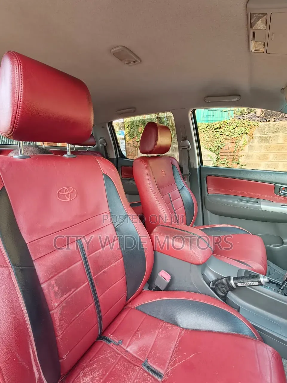 Toyota Hilux 3.0 D-4D 4x4 2013 Silver