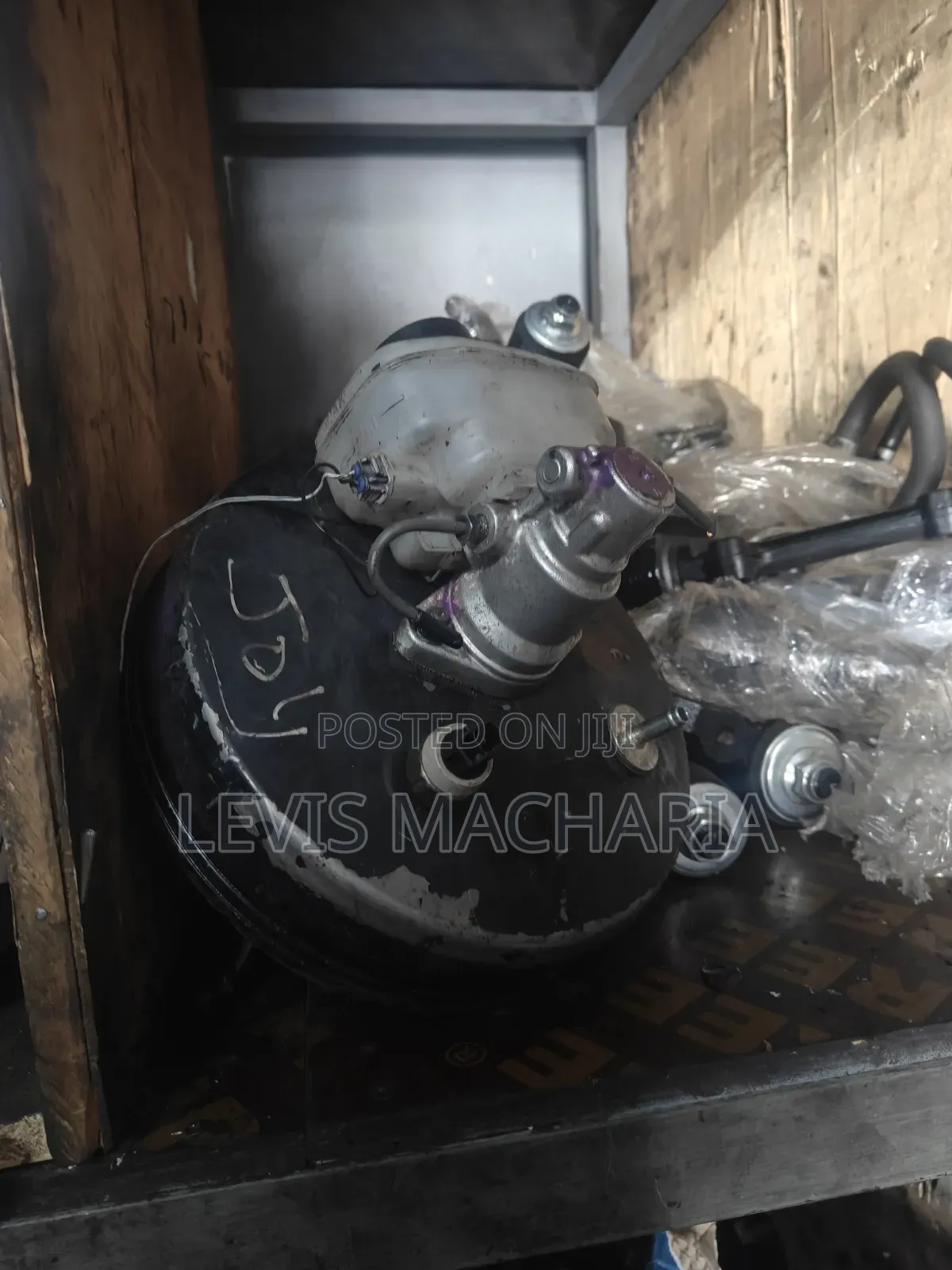 Toyota Hiace Brake Booster