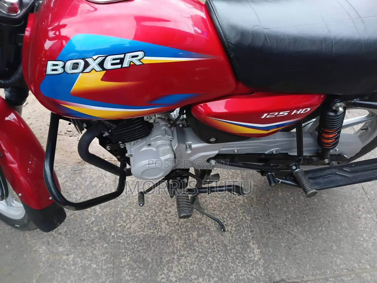 Bajaj Boxer 125 2025 Red