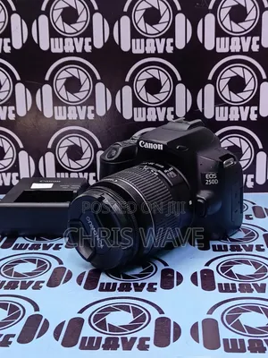 Canon 250D Mint Condition-Works Perfect
