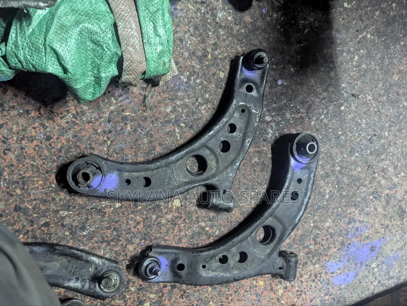 Toyota Passo Control Arm (Ex Japan)