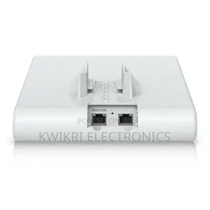 Ubiquiti U6 Mesh Pro Indoor/Outdoor WiFi 6 AP With 4 Spatial Streams