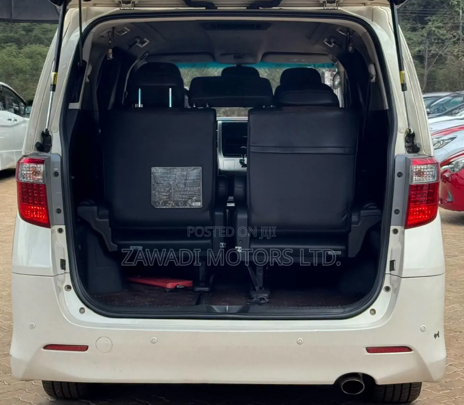 Toyota Alphard 2014 White