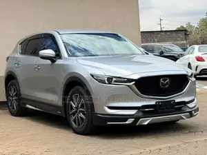 Mazda CX-5 2.2 Diesel FWD 2019 Gray
