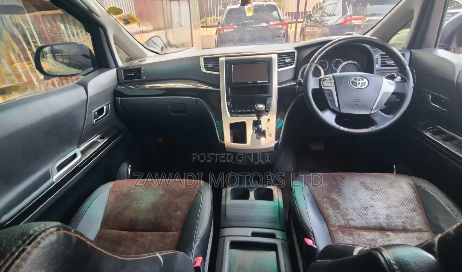 Toyota Alphard 2014 White