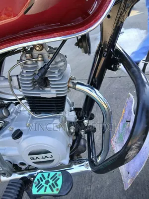 Bajaj Boxer 100 2024 Red