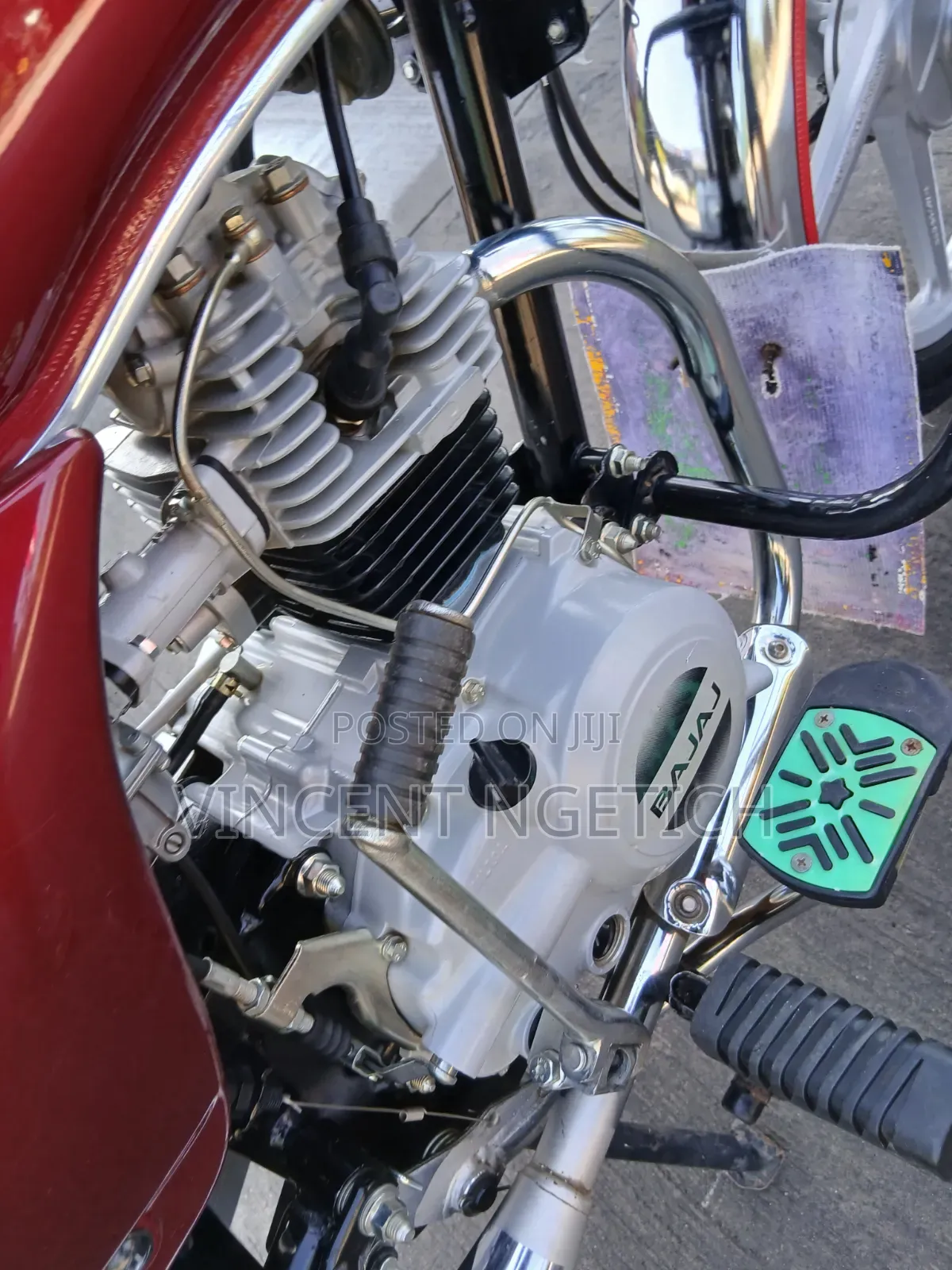 Bajaj Boxer 100 2024 Red