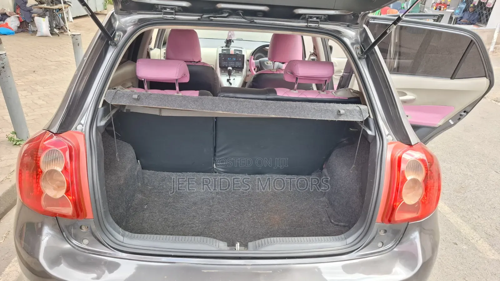 Toyota Auris 1.4 VVTi 2008 Gray