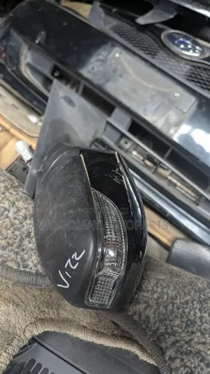 Toyota Vitz Sidemirror Left Side