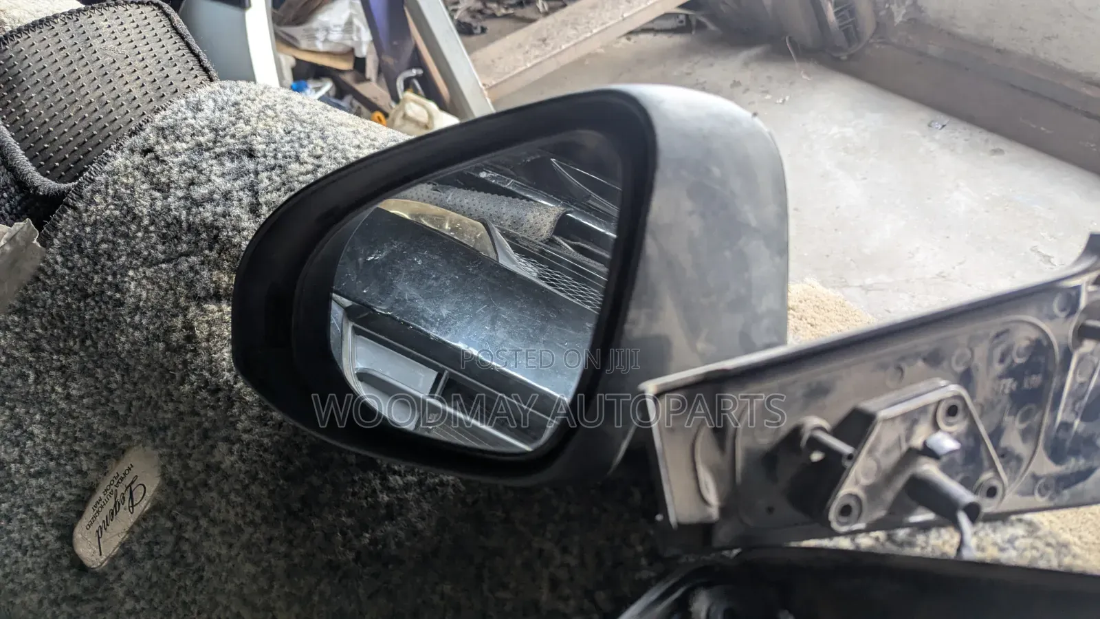Toyota Vitz Sidemirror Left Side