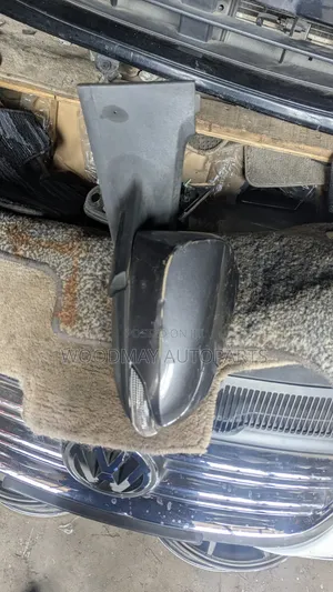 Toyota Vitz Sidemirror Left Side