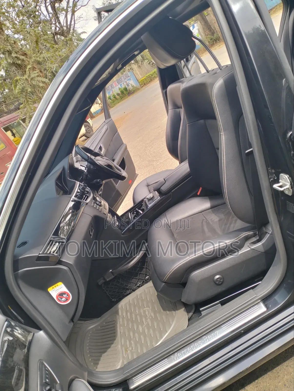 Mercedes-Benz E250 2011 Black