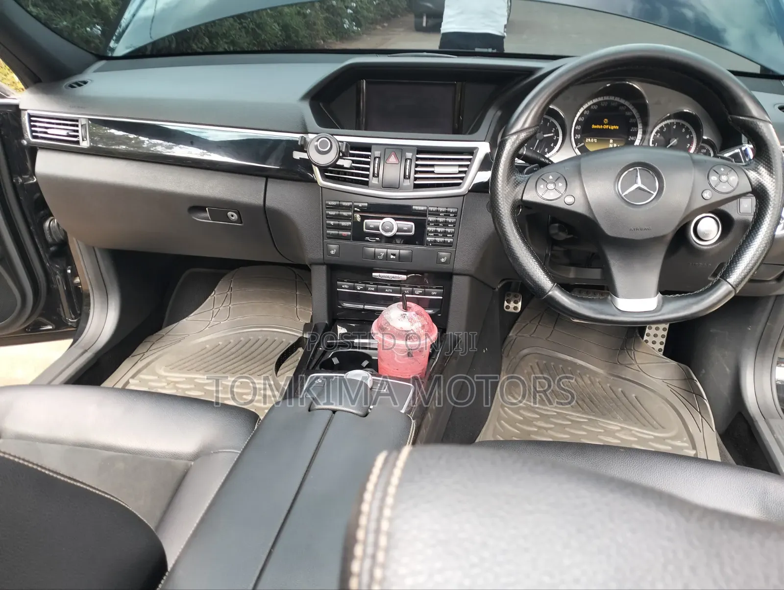 Mercedes-Benz E250 2011 Black