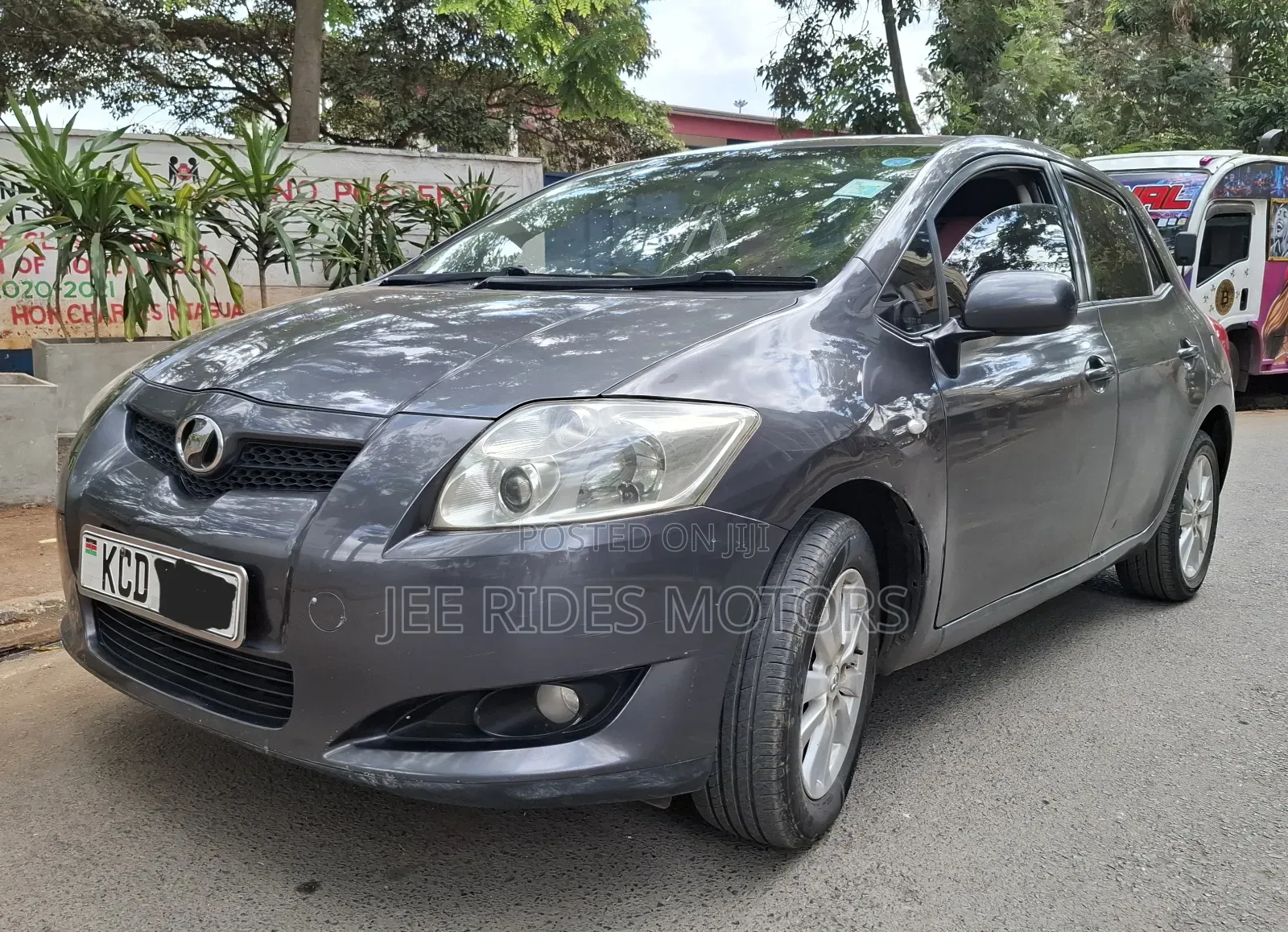 Toyota Auris 1.4 VVTi 2008 Gray
