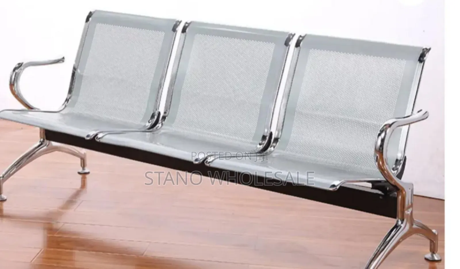 White Waiting Bench