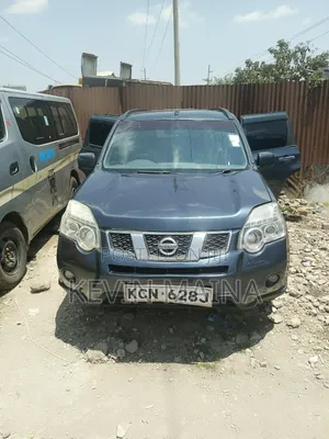 Nissan X-Trail 2010 Black