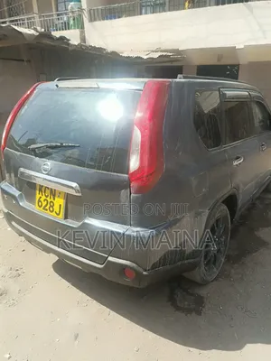 Nissan X-Trail 2010 Black
