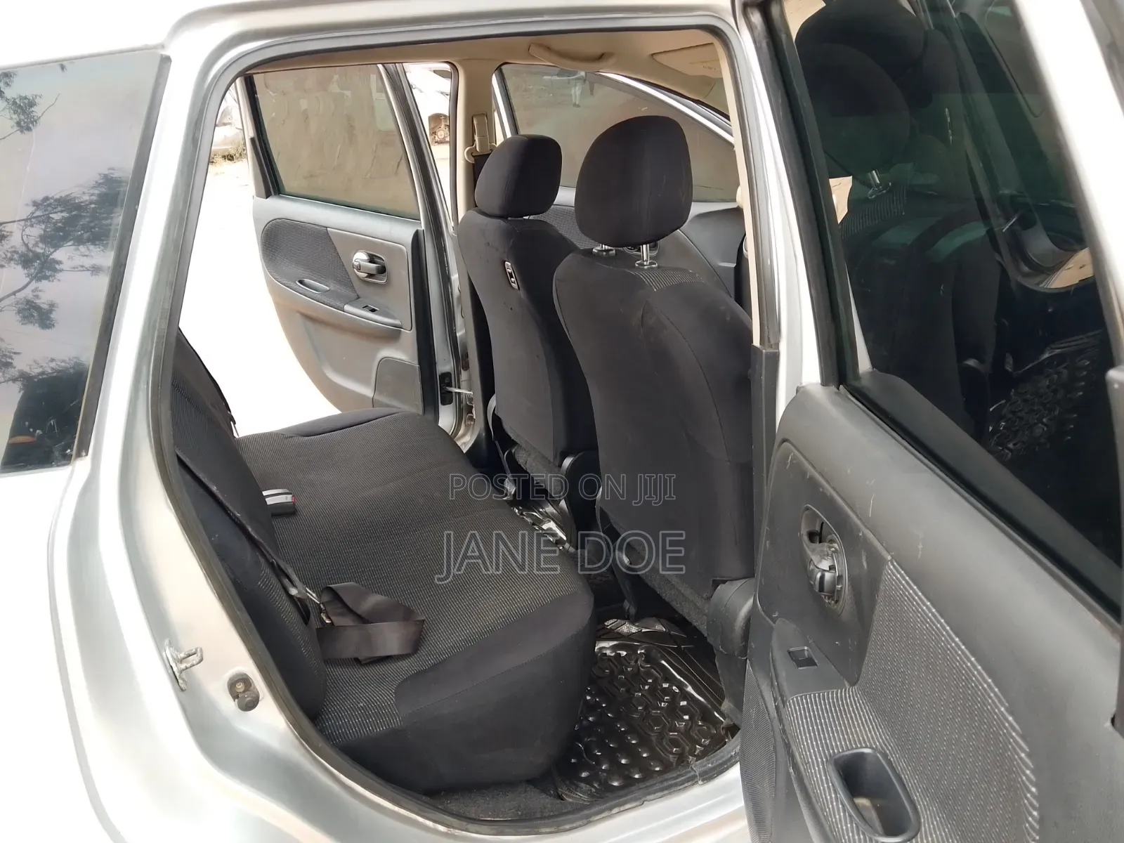 Nissan Note 2010 Silver