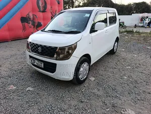Suzuki Wagon R 2016 White