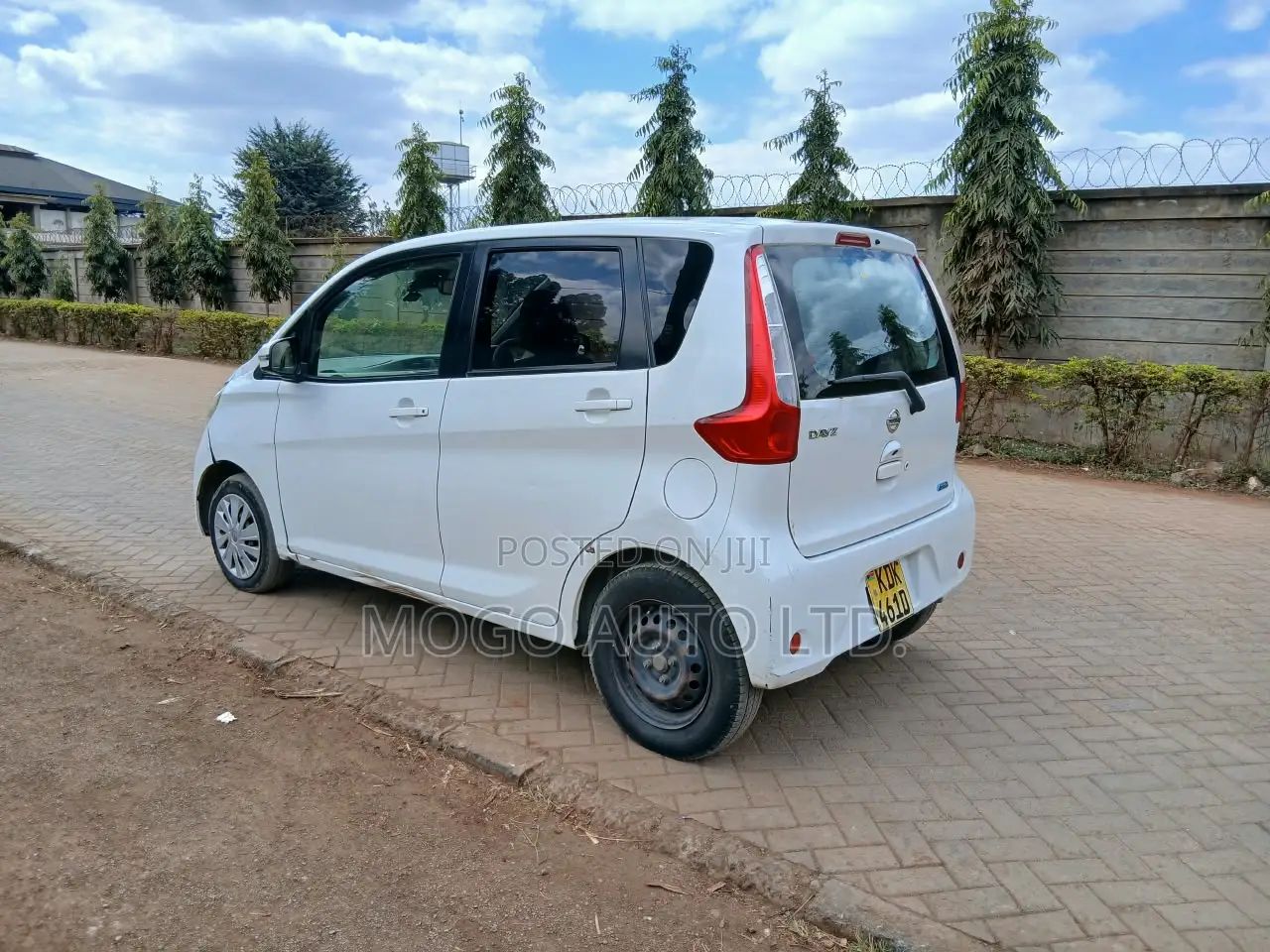 Nissan Dayz 2015 White