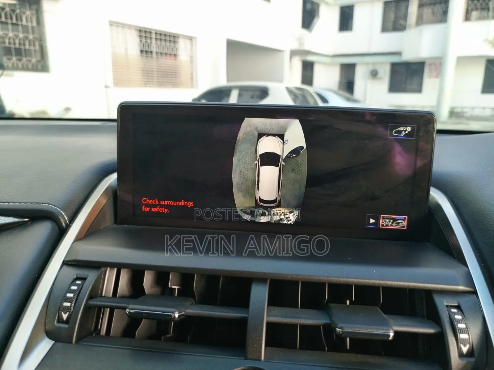 Lexus NX 2019