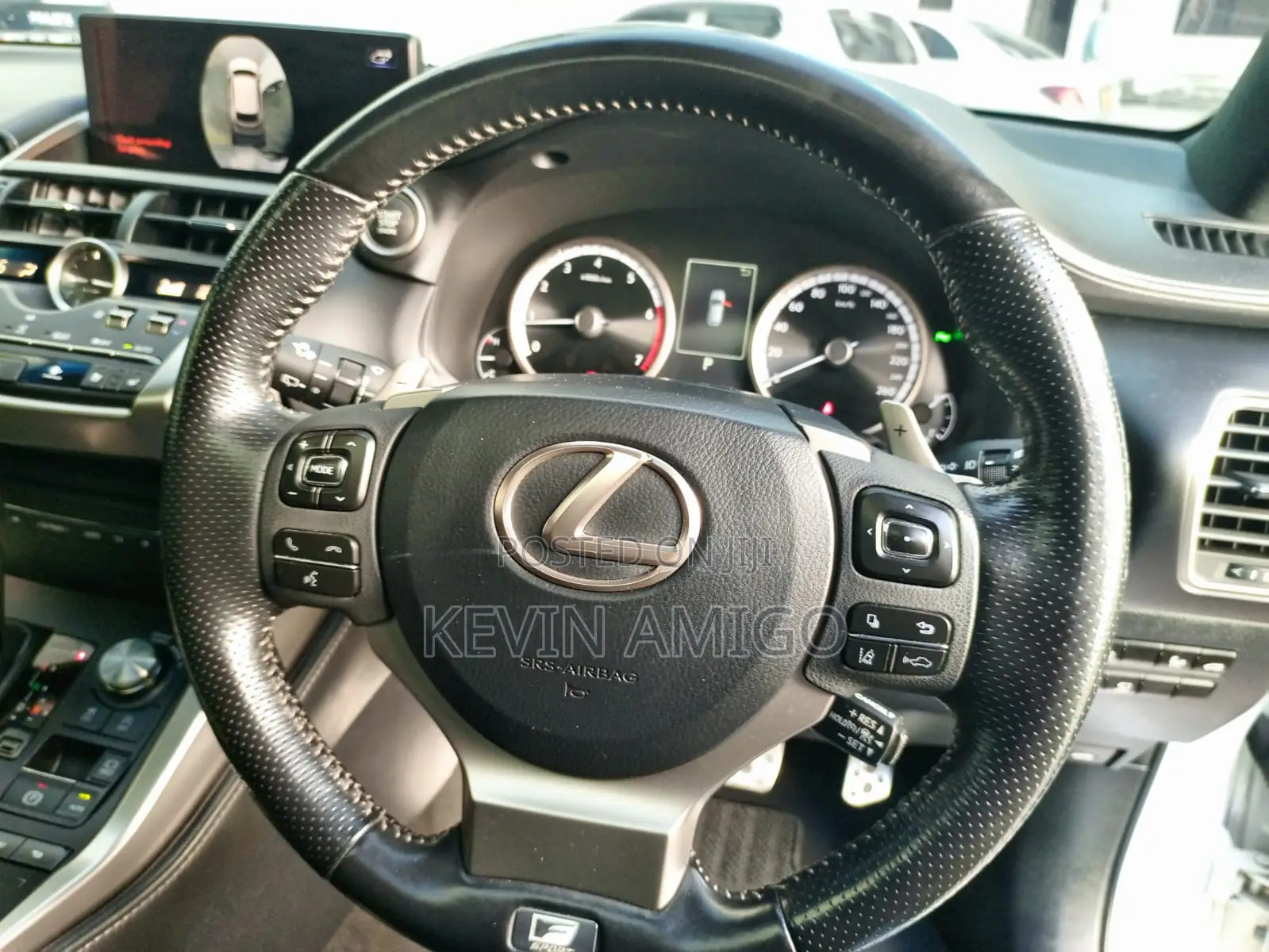 Lexus NX 2019
