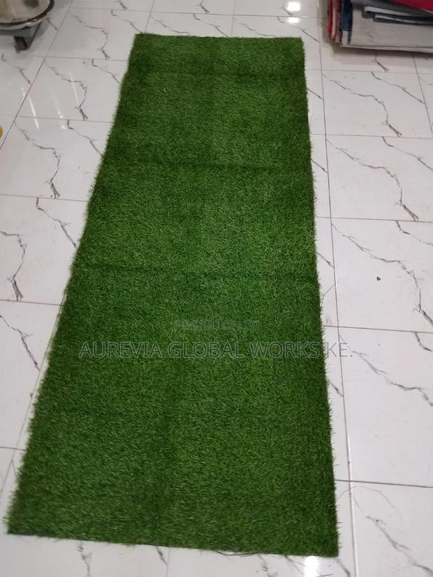 Urban Decorations Artificial Green Carpets - main view