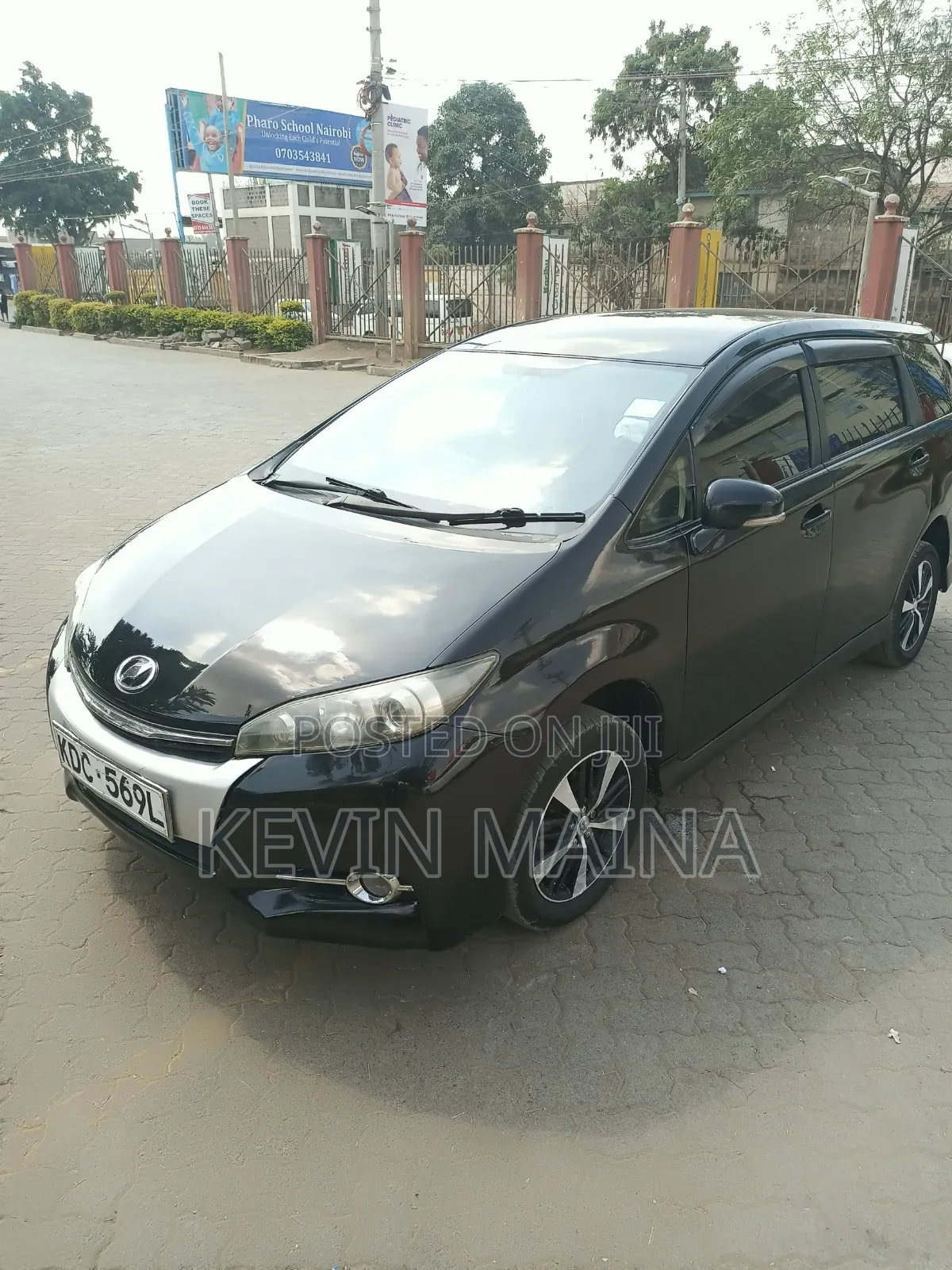 Toyota Wish 2014 Black