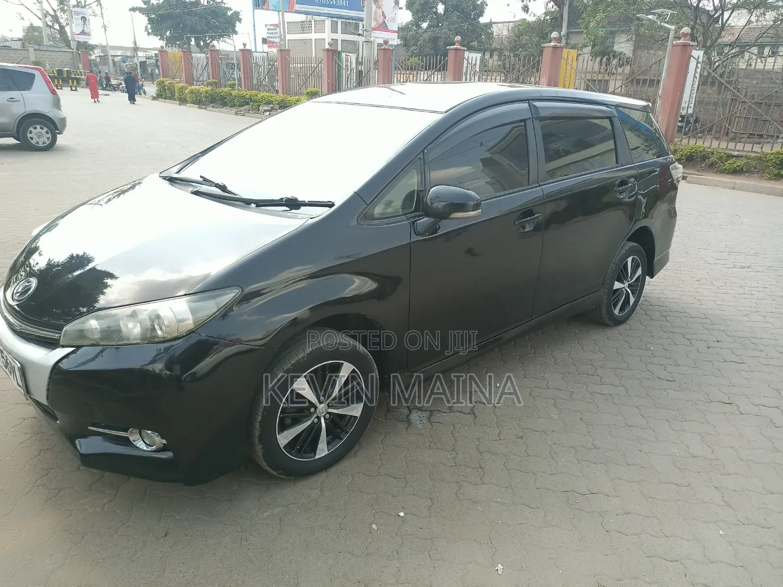 Toyota Wish 2014 Black